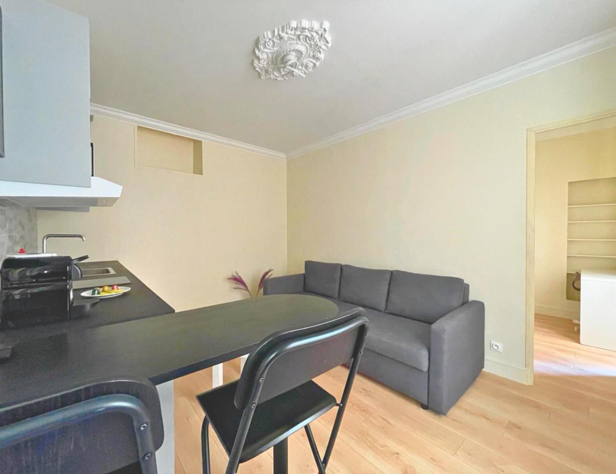 Chambre Lit Double Et Salon Avec Canape-Lit A 10 Minutes Des Champs Elysees Paris Exterior foto